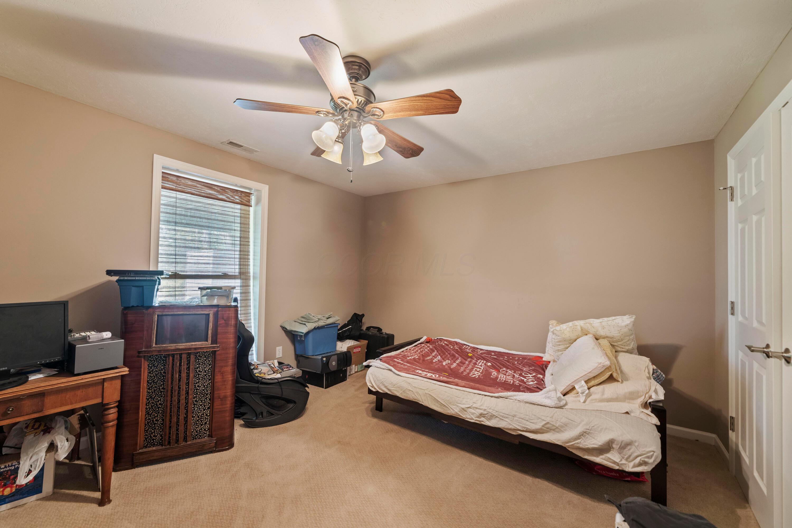 4611 Meghans Run, Batavia, Ohio image 25