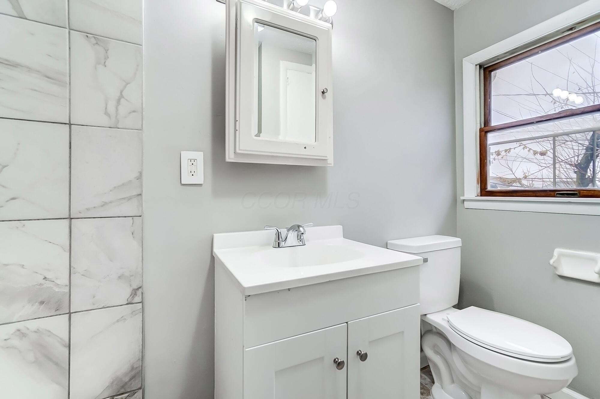 1011 Mcclelland Avenue, Columbus, Ohio image 7