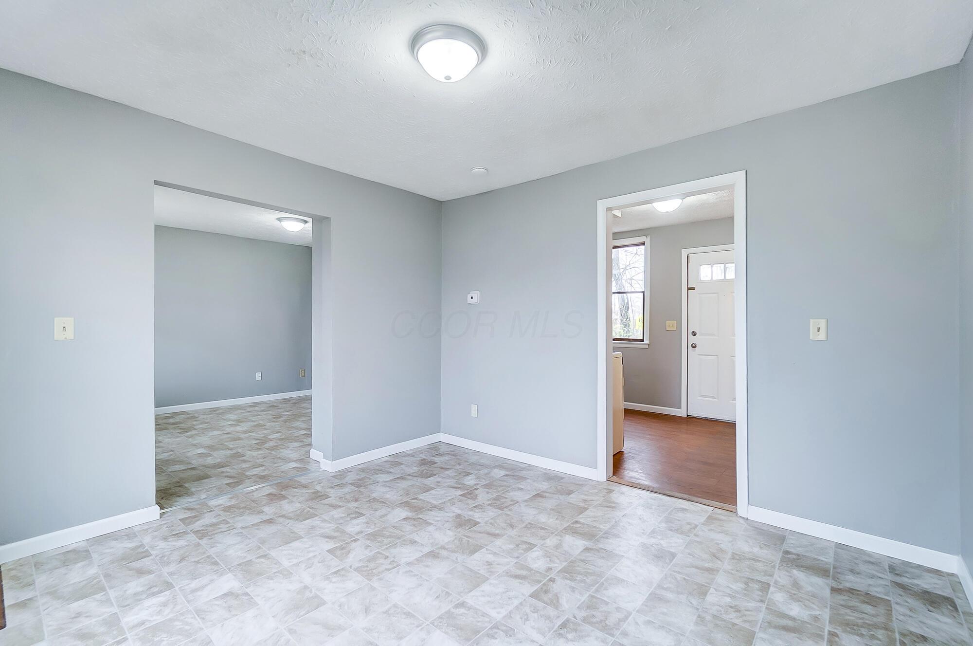 1011 Mcclelland Avenue, Columbus, Ohio image 4