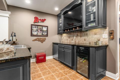 Tiny photo for 4552 N Hampton Drive, Dublin, OH 43016 (MLS # 226007293)