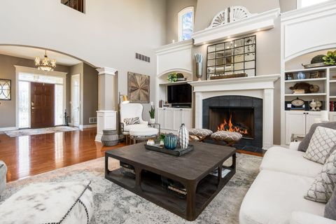 Tiny photo for 4552 N Hampton Drive, Dublin, OH 43016 (MLS # 226007293)