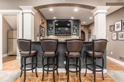 Tiny photo for 4552 N Hampton Drive, Dublin, OH 43016 (MLS # 226007293)