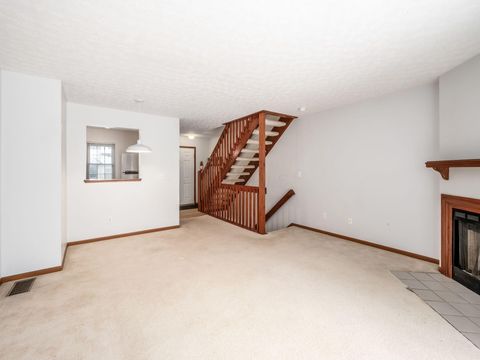 Tiny photo for 1668 Blackhorse Lane 157B #157B, Hilliard, OH 43026 (MLS # 225045784)