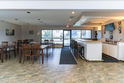 Tiny photo for 1668 Blackhorse Lane 157B #157B, Hilliard, OH 43026 (MLS # 225045784)