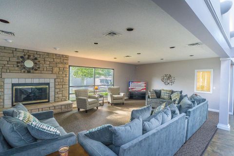 Tiny photo for 1668 Blackhorse Lane 157B #157B, Hilliard, OH 43026 (MLS # 225045784)