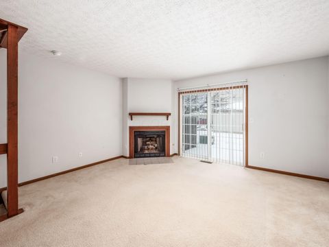 Tiny photo for 1668 Blackhorse Lane 157B #157B, Hilliard, OH 43026 (MLS # 225045784)