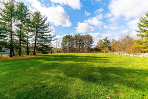 Tiny photo for 10937 Johnstown Road, New Albany, OH 43054 (MLS # 223037066)