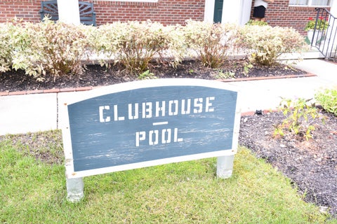 Tiny photo for 5891 Oak Path Lane, Columbus, OH 43213 (MLS # 226032958)