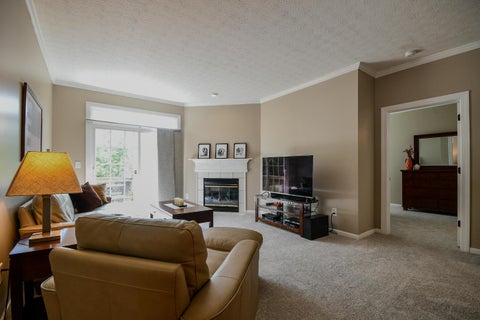 Tiny photo for 5891 Oak Path Lane, Columbus, OH 43213 (MLS # 226032958)