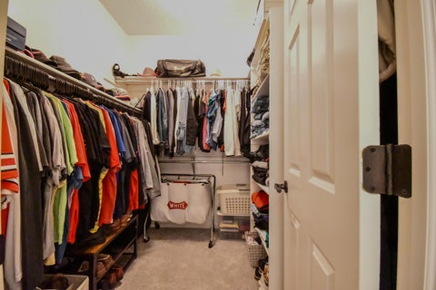 Tiny photo for 5891 Oak Path Lane, Columbus, OH 43213 (MLS # 226032958)