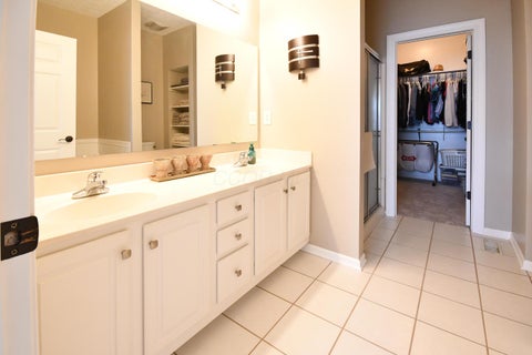 Tiny photo for 5891 Oak Path Lane, Columbus, OH 43213 (MLS # 226032958)