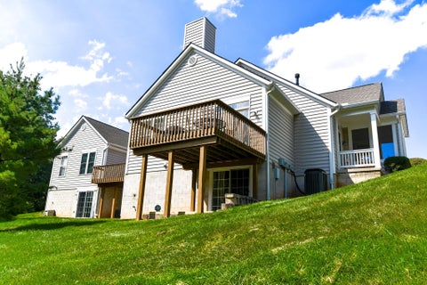 Tiny photo for 5891 Oak Path Lane, Columbus, OH 43213 (MLS # 226032958)