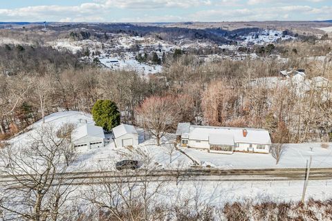 Photo of 7885 Township Road 291 SE, Corning, OH 43730 (MLS # 226005096)