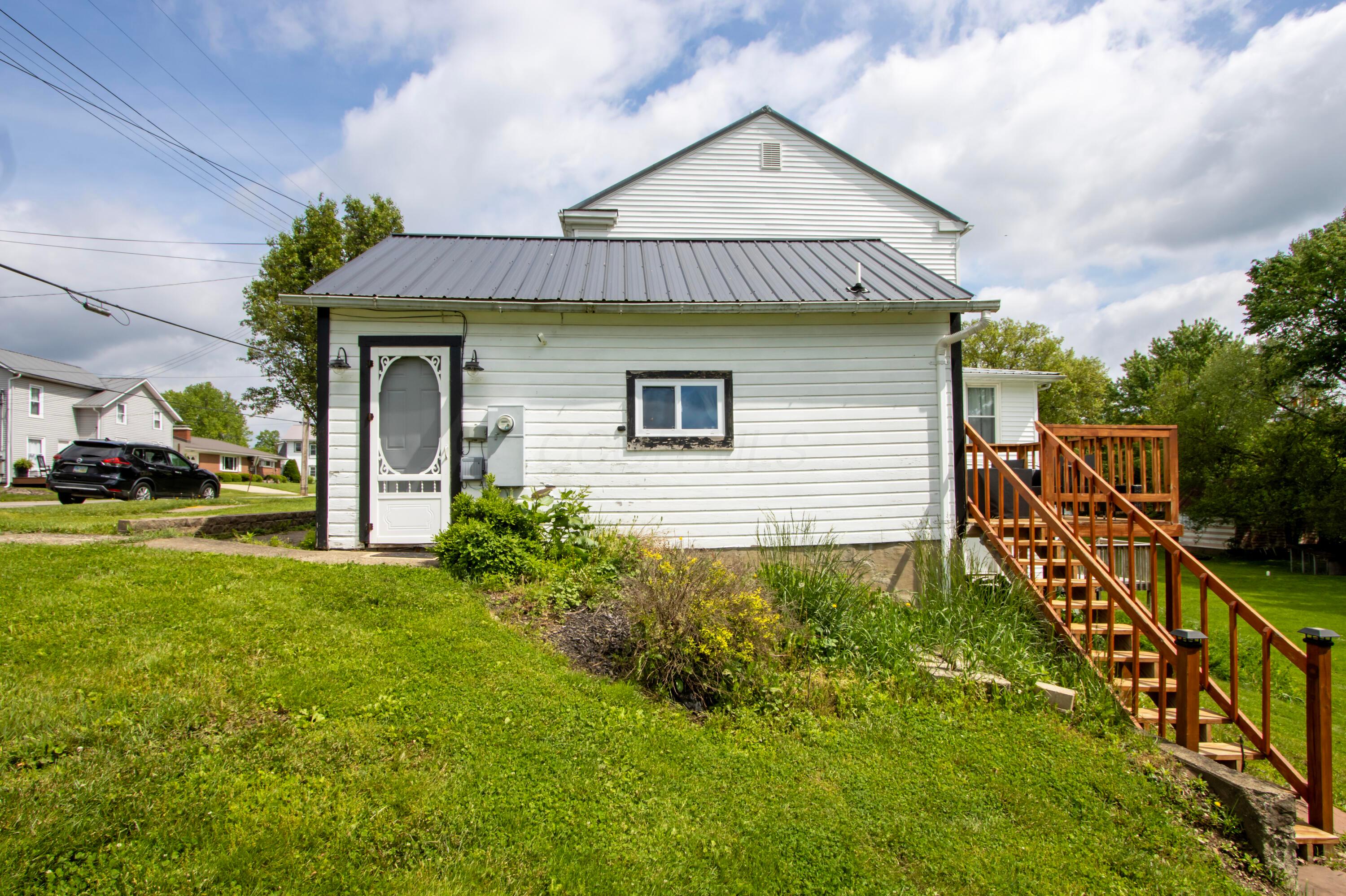 235 S Wood Street, Loudonville, Ohio image 1