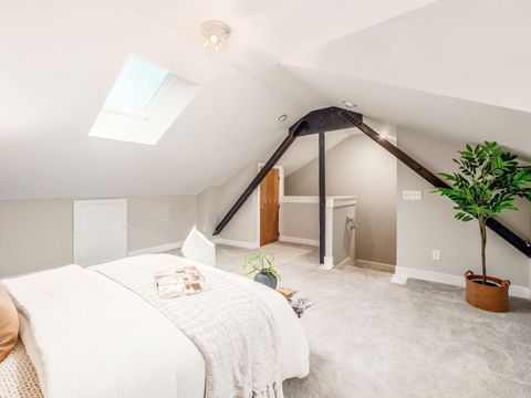 Tiny photo for 1276 N High Street 402 #402, Columbus, OH 43201 (MLS # 226005203)