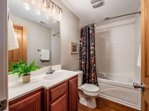 Tiny photo for 1276 N High Street 402 #402, Columbus, OH 43201 (MLS # 226005203)