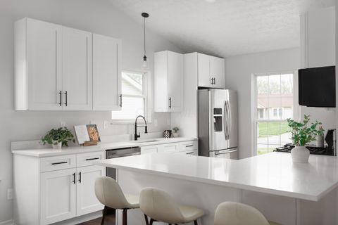 Photo of 6927 Woody Court, Canal Winchester, OH 43110 (MLS # 226012099)