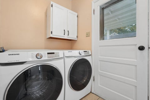 Tiny photo for 219 Maple Street, Sugar Grove, OH 43155 (MLS # 226039316)
