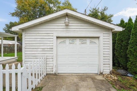 Tiny photo for 219 Maple Street, Sugar Grove, OH 43155 (MLS # 226039316)