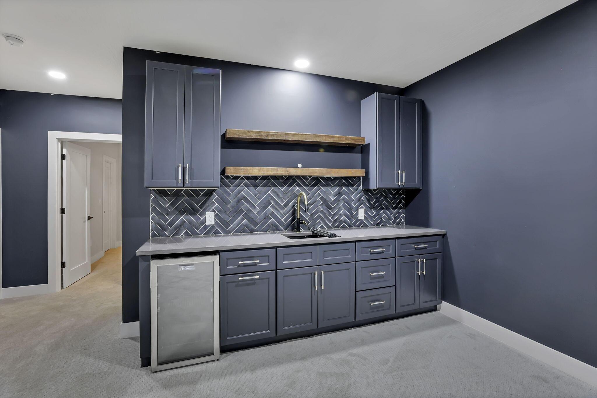 Columbus, Ohio 43205, United States, 4 Bedrooms Bedrooms, ,4 BathroomsBathrooms,Residential,Active,247990