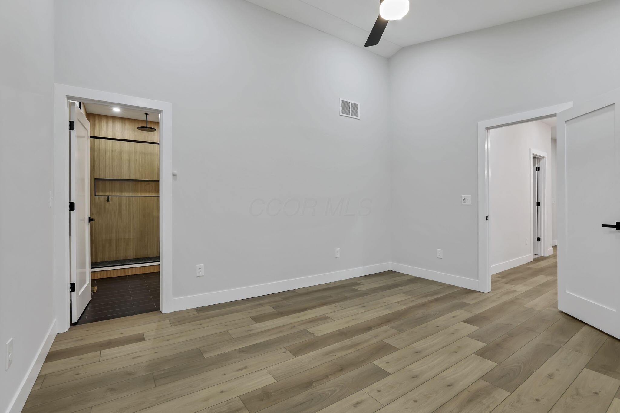 Columbus, Ohio 43205, United States, 4 Bedrooms Bedrooms, ,4 BathroomsBathrooms,Residential,Active,247990