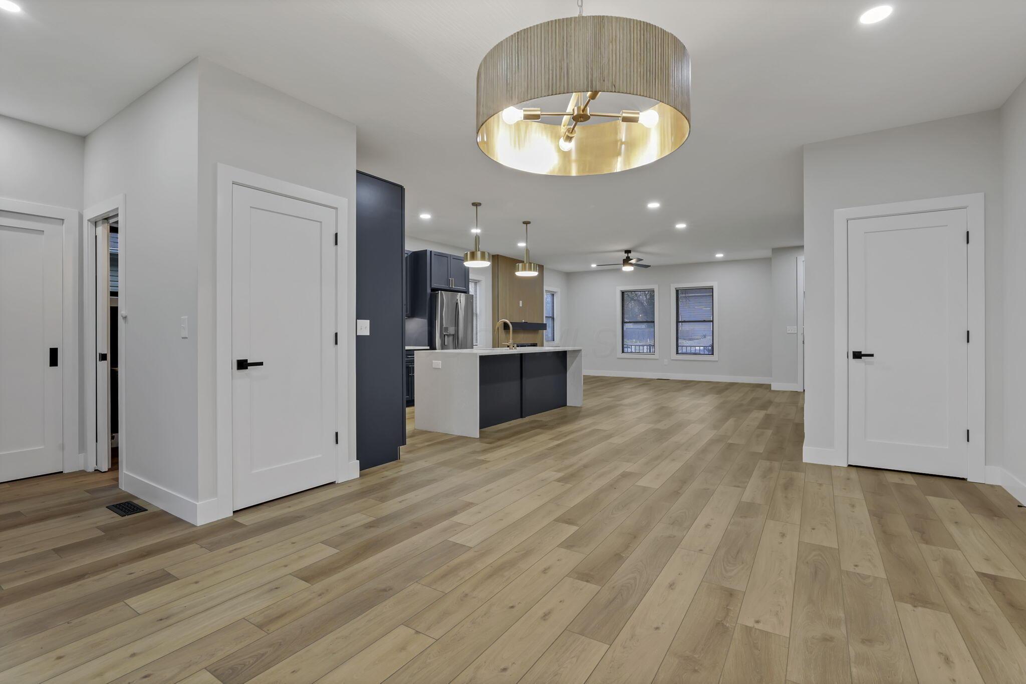 Columbus, Ohio 43205, United States, 4 Bedrooms Bedrooms, ,4 BathroomsBathrooms,Residential,Active,247990