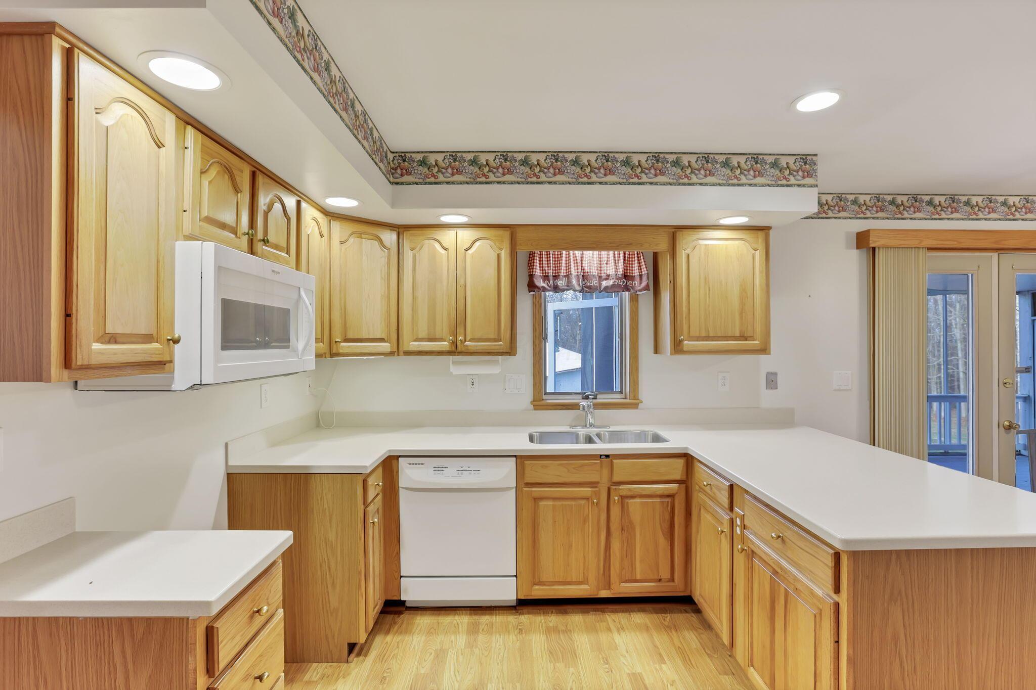10720 Township Rd 92, Somerset, Ohio image 14
