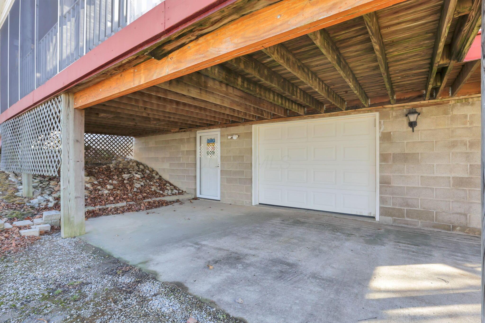 10720 Township Rd 92, Somerset, Ohio image 32