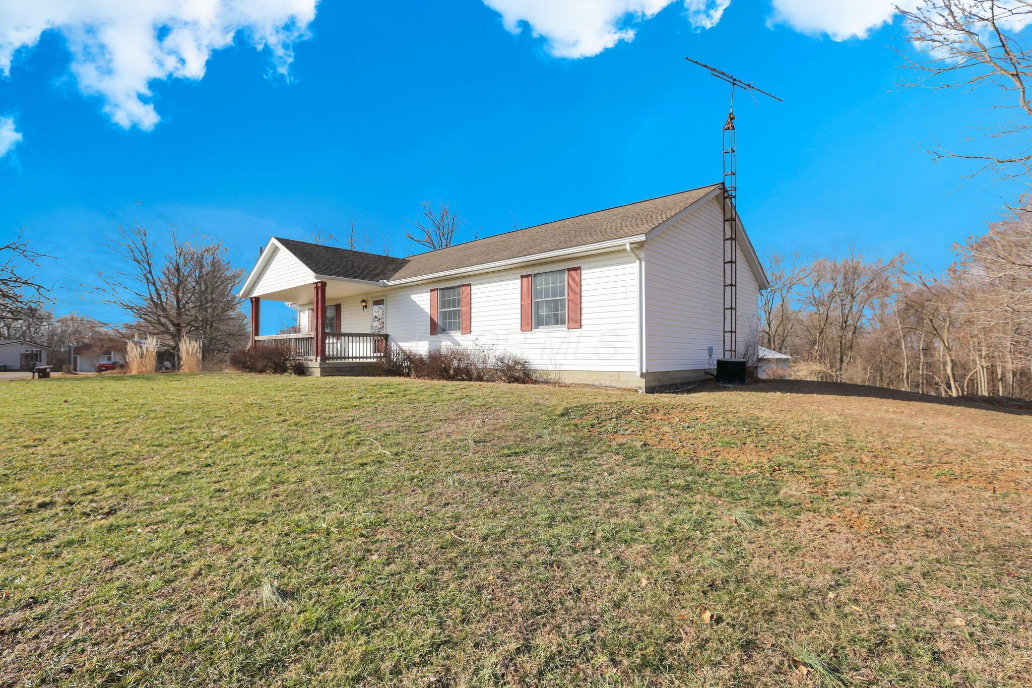 10720 Township Rd 92, Somerset, Ohio image 41