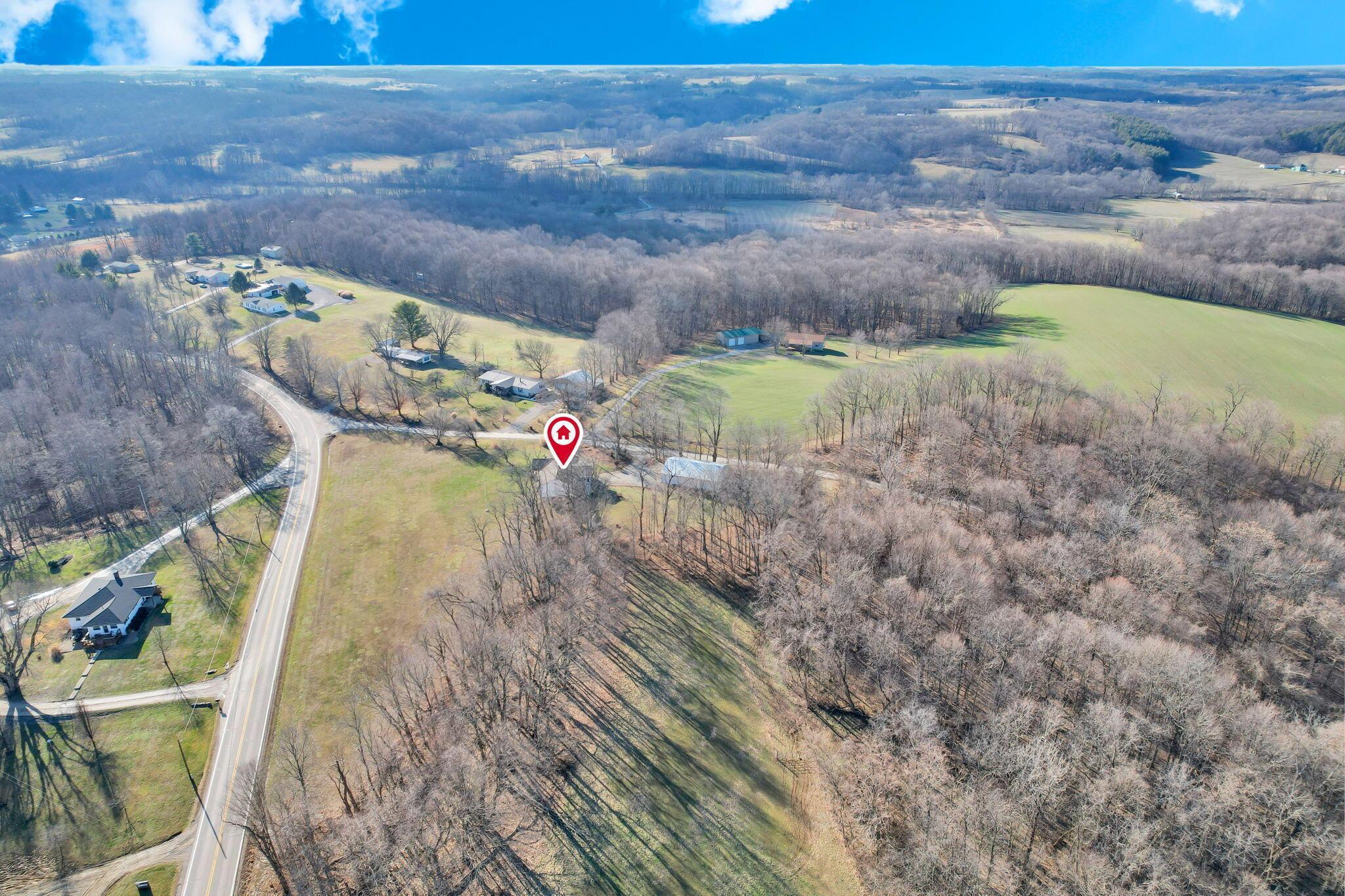 10720 Township Rd 92, Somerset, Ohio image 48