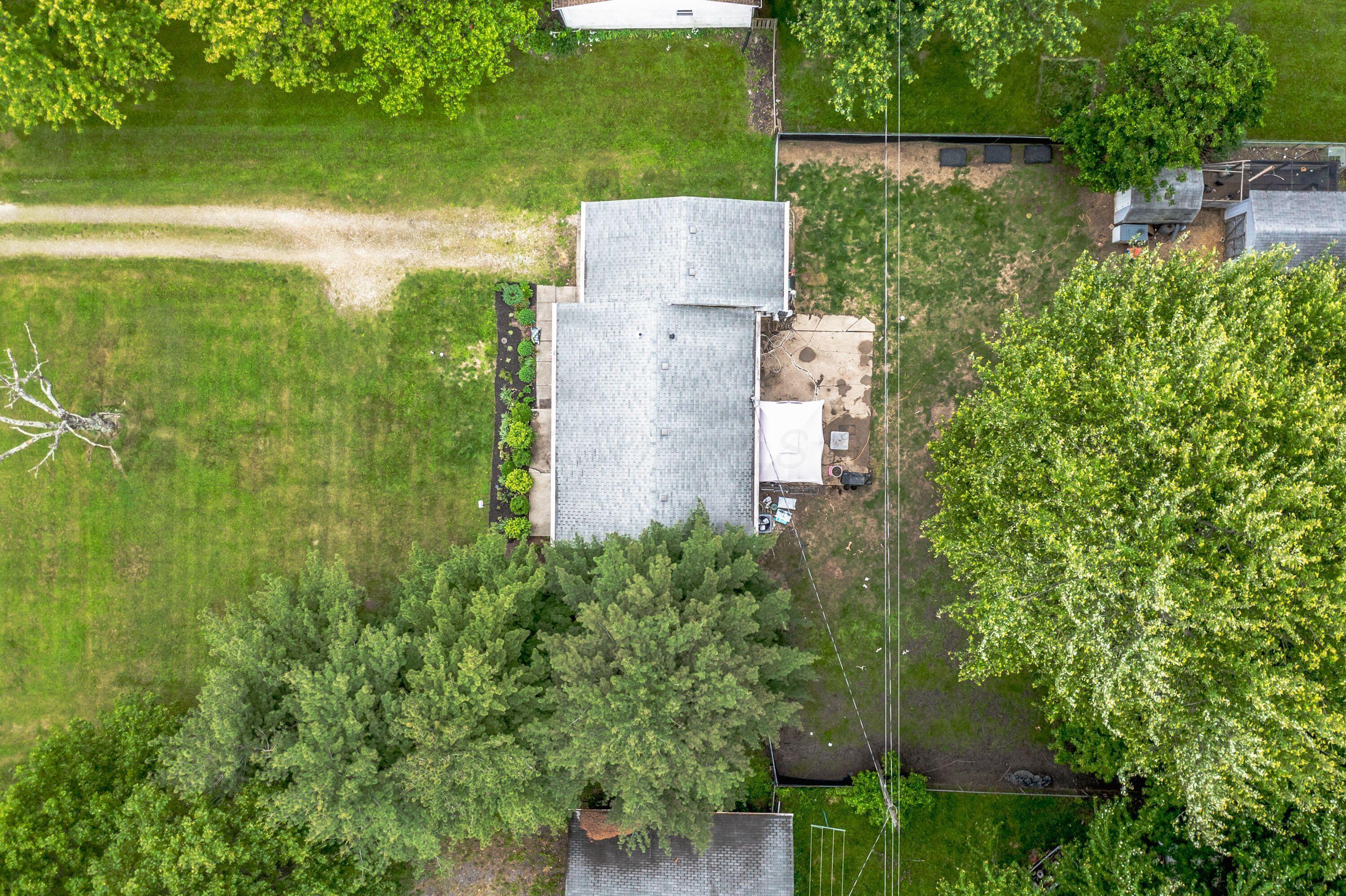 5250 Summit Road, Pataskala, Ohio image 2