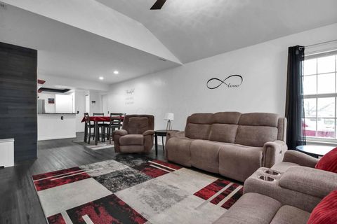 Tiny photo for 71 Villa Side Lane, Columbus, OH 43213 (MLS # 226002950)