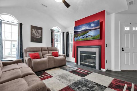 Tiny photo for 71 Villa Side Lane, Columbus, OH 43213 (MLS # 226002950)