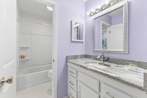 Tiny photo for 3231 Stonecrest Court 40 #40, Columbus, OH 43221 (MLS # 226002454)