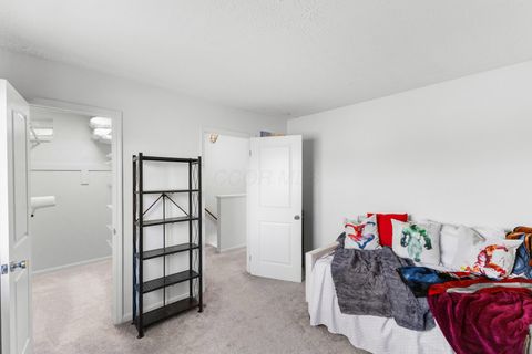 Tiny photo for 3231 Stonecrest Court 40 #40, Columbus, OH 43221 (MLS # 226002454)