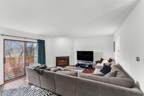 Tiny photo for 3231 Stonecrest Court 40 #40, Columbus, OH 43221 (MLS # 226002454)