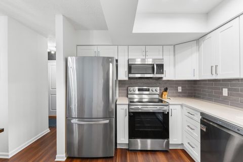 Tiny photo for 3231 Stonecrest Court 40 #40, Columbus, OH 43221 (MLS # 226002454)