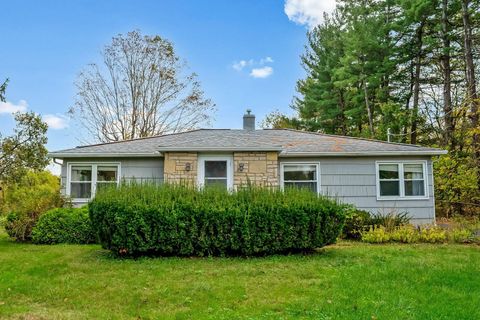 Photo of 6550 KITZMILLER Road, New Albany, OH 43054 (MLS # 225039471)