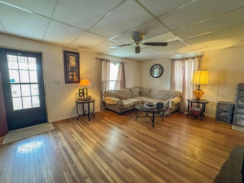 Tiny photo for 551 Pearl Street, Marion, OH 43302 (MLS # 226025933)