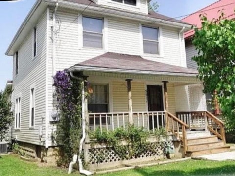 Photo of 551 Pearl Street, Marion, OH 43302 (MLS # 226025933)