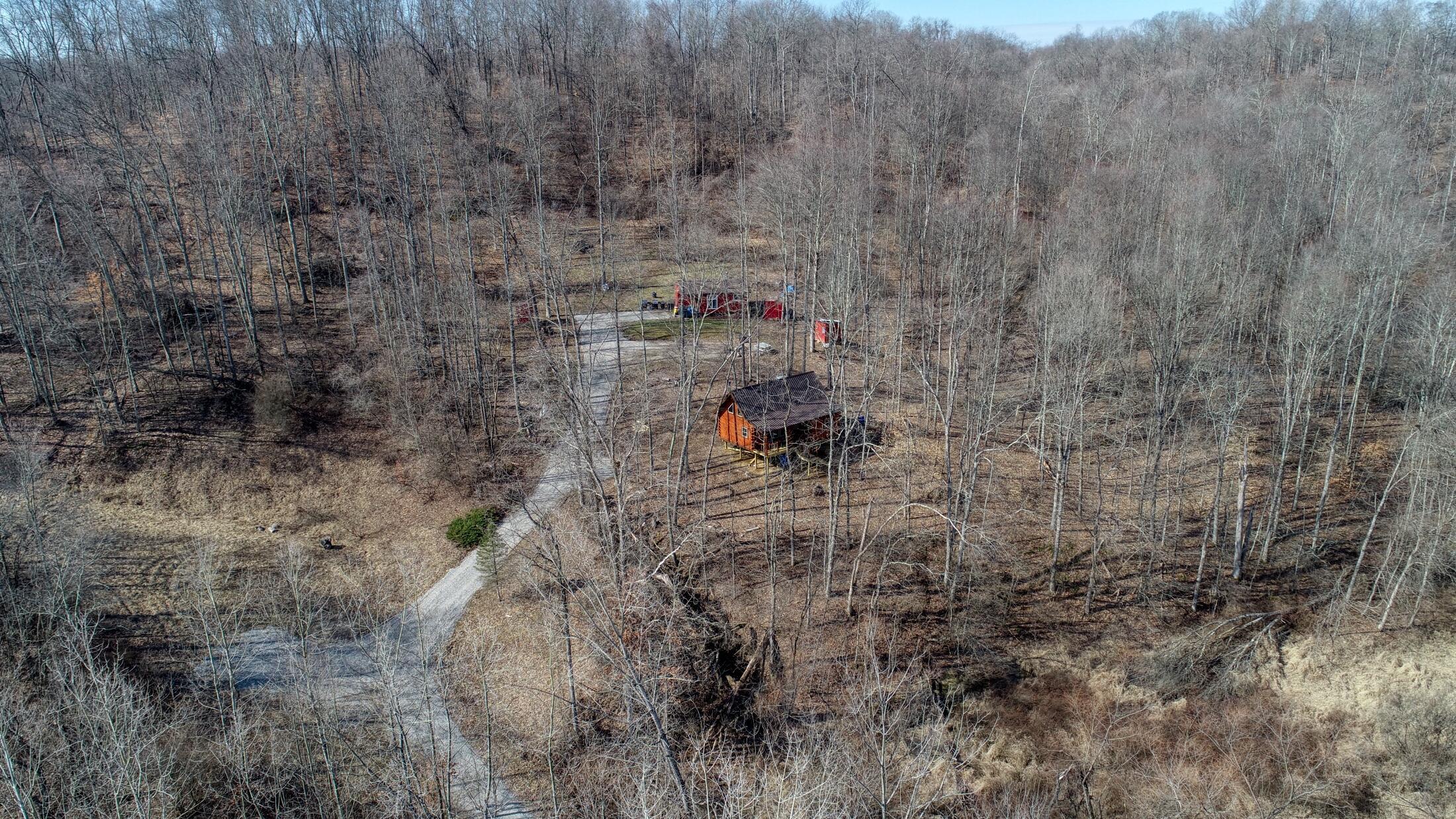 6870 Crane Run Road, Cumberland, Ohio image 23