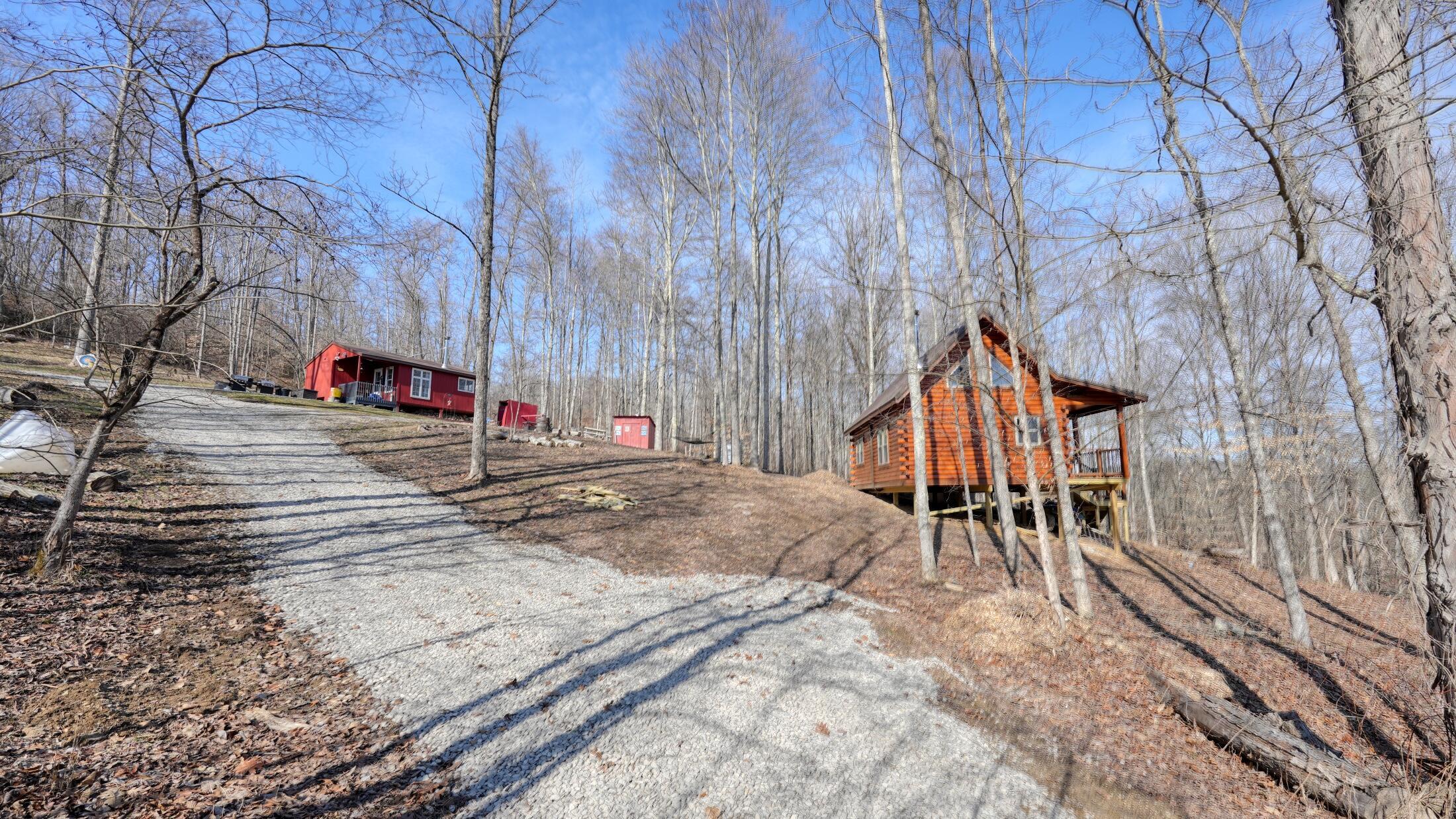 6870 Crane Run Road, Cumberland, Ohio image 1