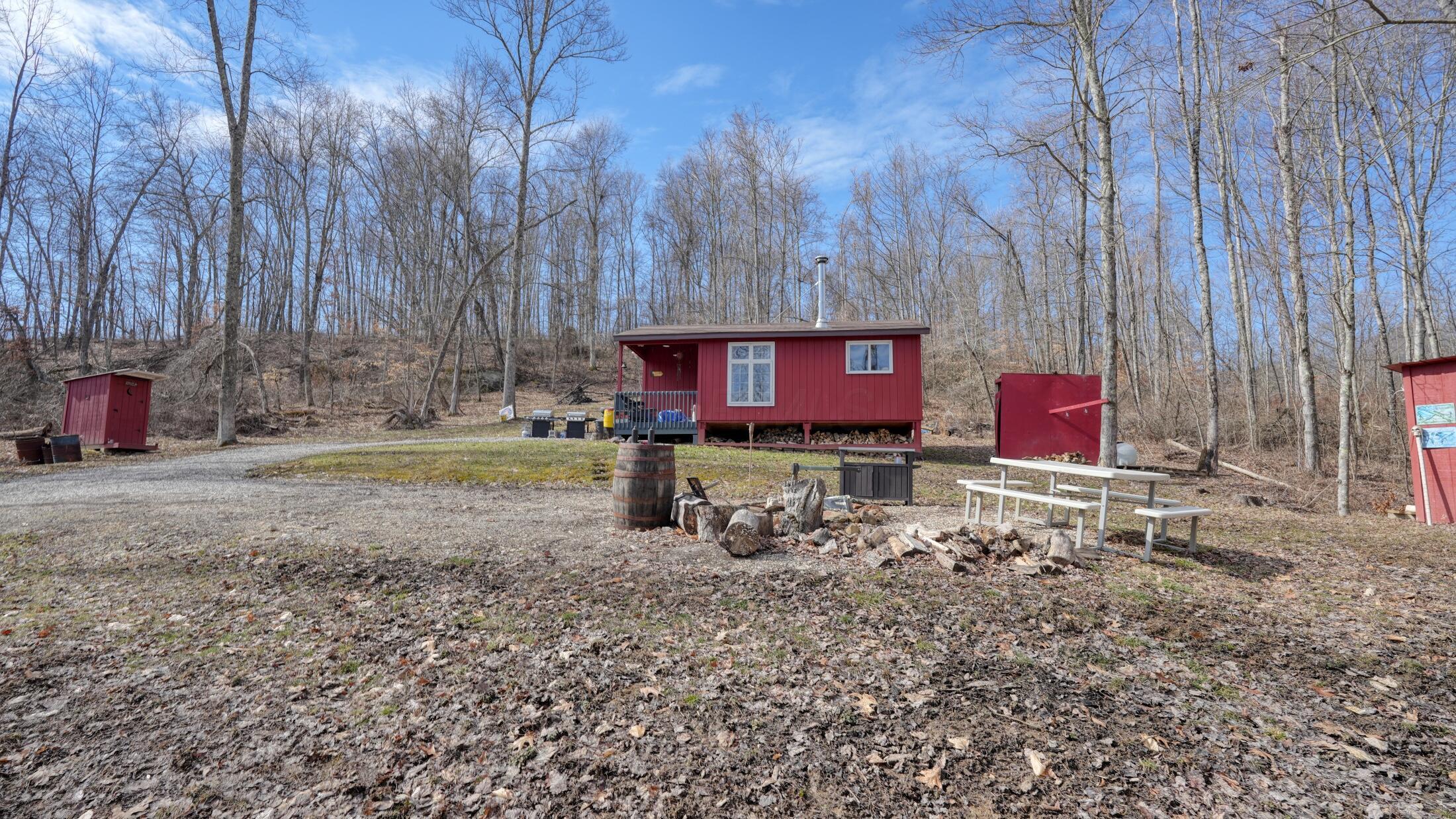 6870 Crane Run Road, Cumberland, Ohio image 24