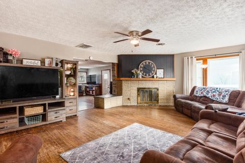 Tiny photo for 16673 State Route 28, Chillicothe, OH 45601 (MLS # 226000008)