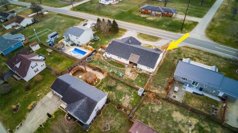 Tiny photo for 16673 State Route 28, Chillicothe, OH 45601 (MLS # 226000008)