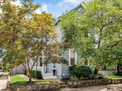 Photo of 105 E Gates Street, Columbus, OH 43206 (MLS # 226029536)