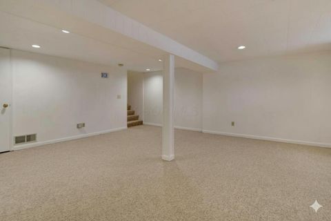 Tiny photo for 3915 Inverness Circle, Dublin, OH 43016 (MLS # 225040967)