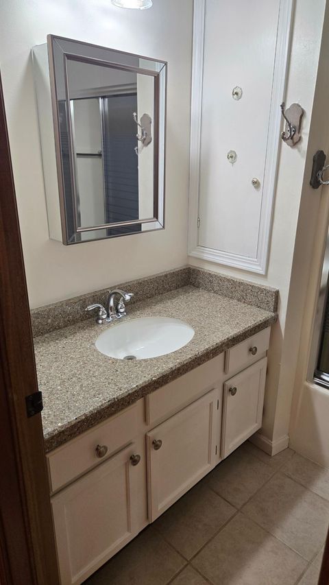 Tiny photo for 3915 Inverness Circle, Dublin, OH 43016 (MLS # 225040967)