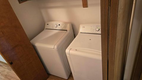 Tiny photo for 3915 Inverness Circle, Dublin, OH 43016 (MLS # 225040967)