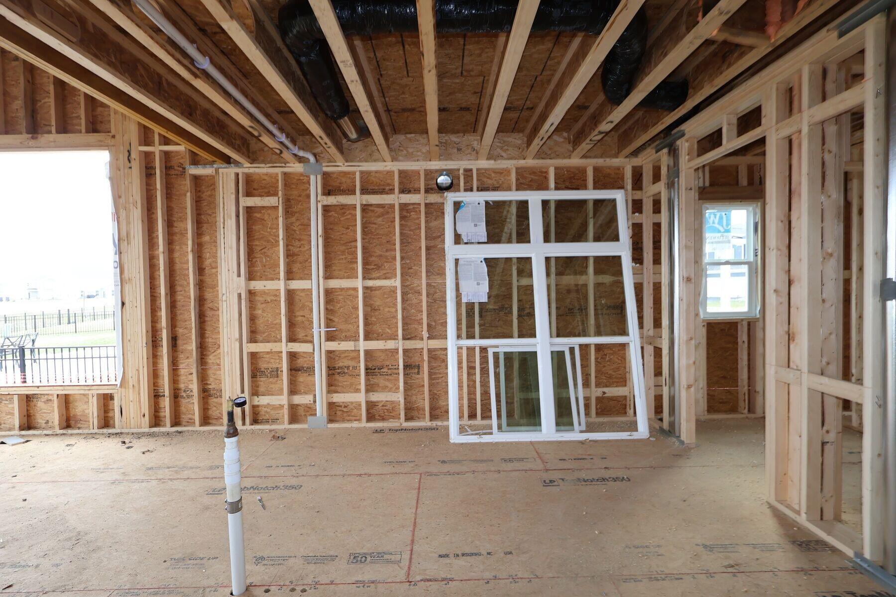 1043 Interchange Drive